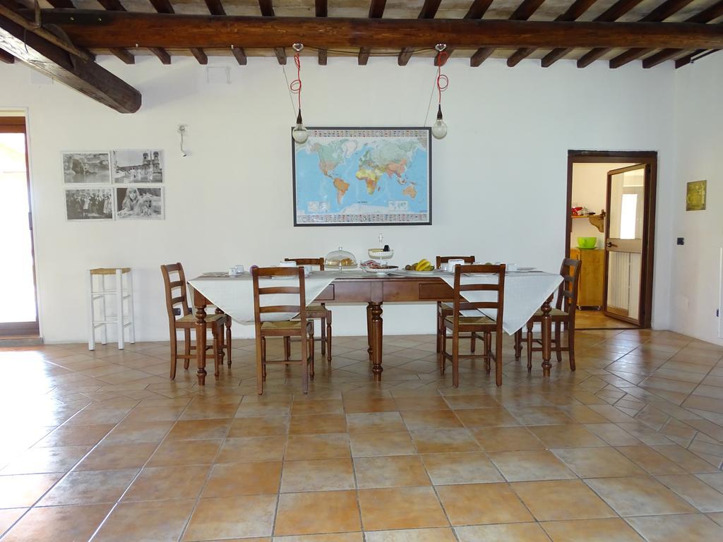 La Vecchia Stalla Alojamento de Acomodação e Pequeno-almoço Narni