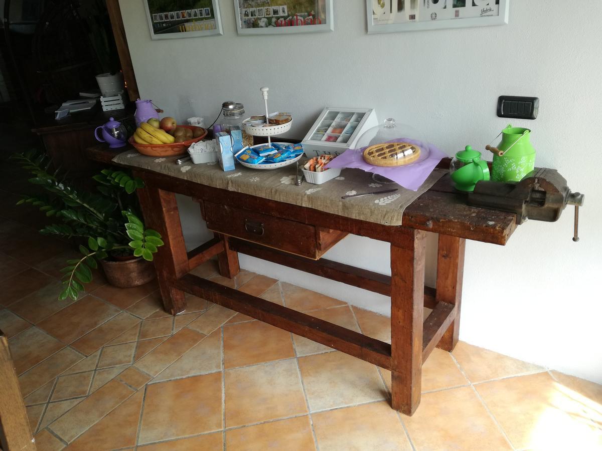 La Vecchia Stalla Alojamento de Acomodação e Pequeno-almoço Narni